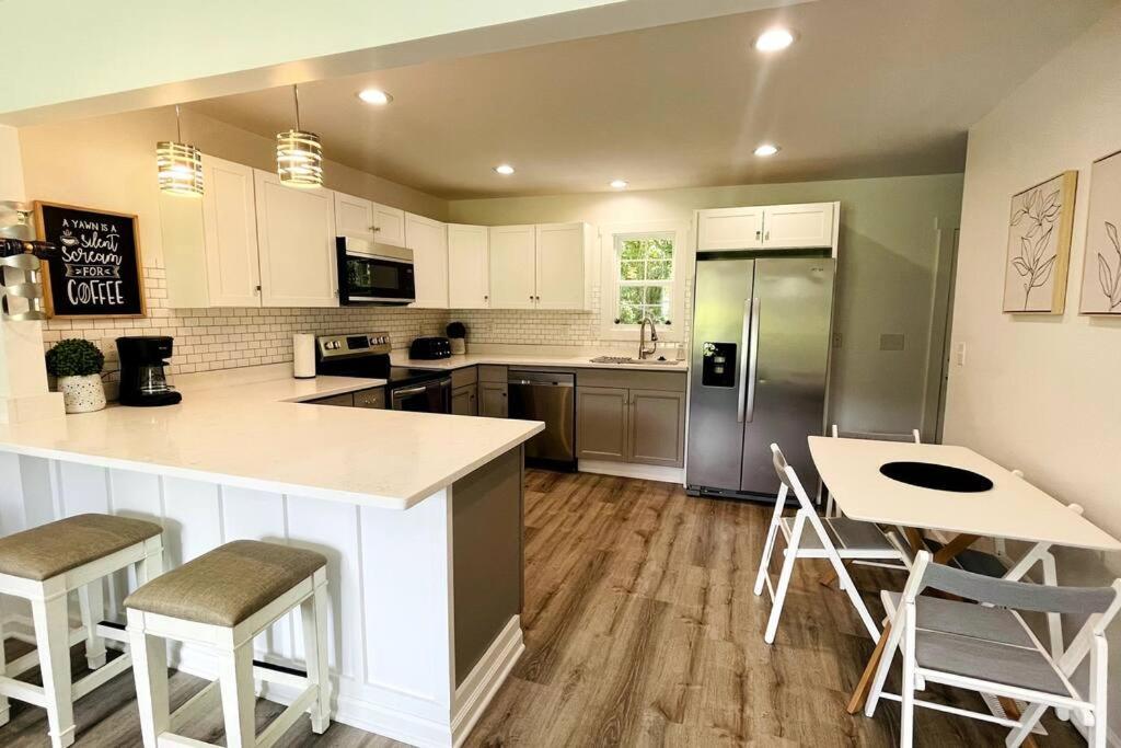 שרלוט Modern Home Near Uptown Clt, Airport And More מראה חיצוני תמונה