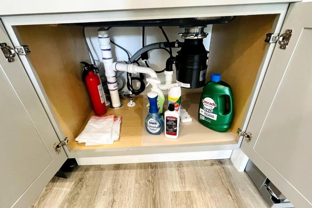 שרלוט Modern Home Near Uptown Clt, Airport And More מראה חיצוני תמונה